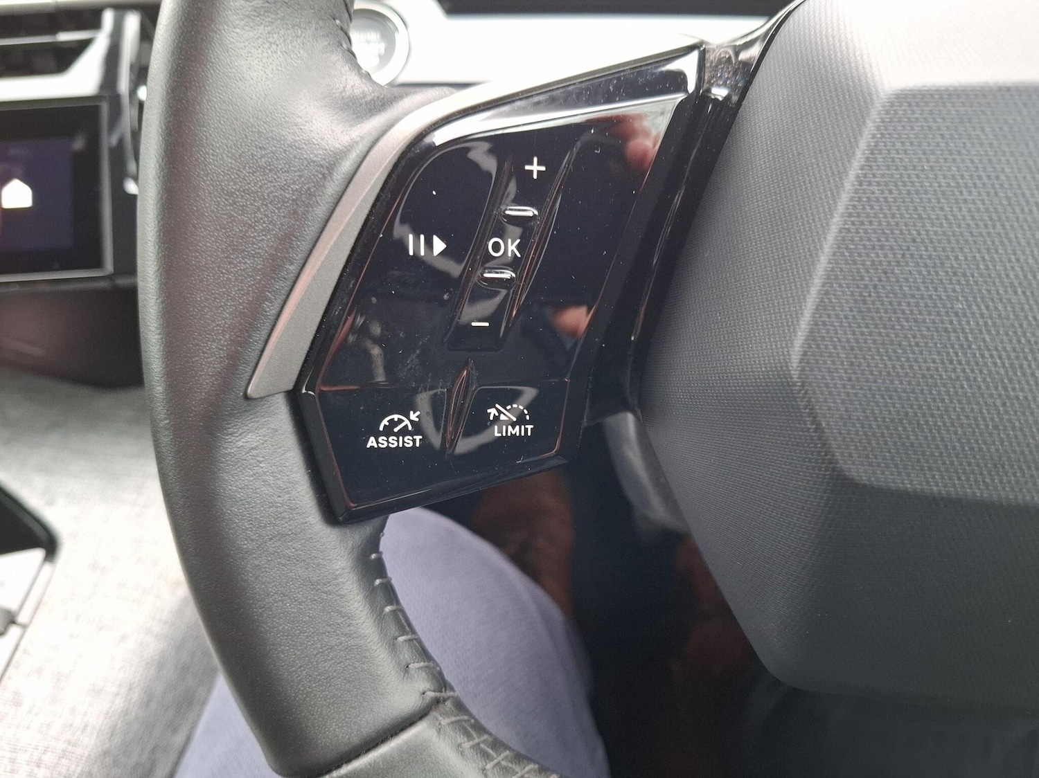 Used Peugeot 3008 2024 for sale - 76677768: Photo 21