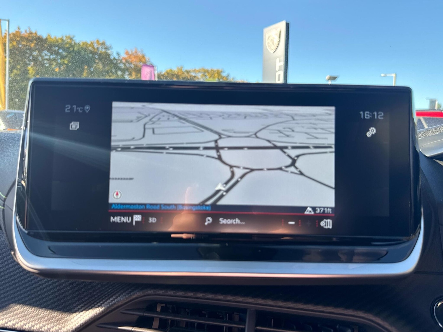 Used Peugeot 2008 2023 for sale - 76675451: Photo 11