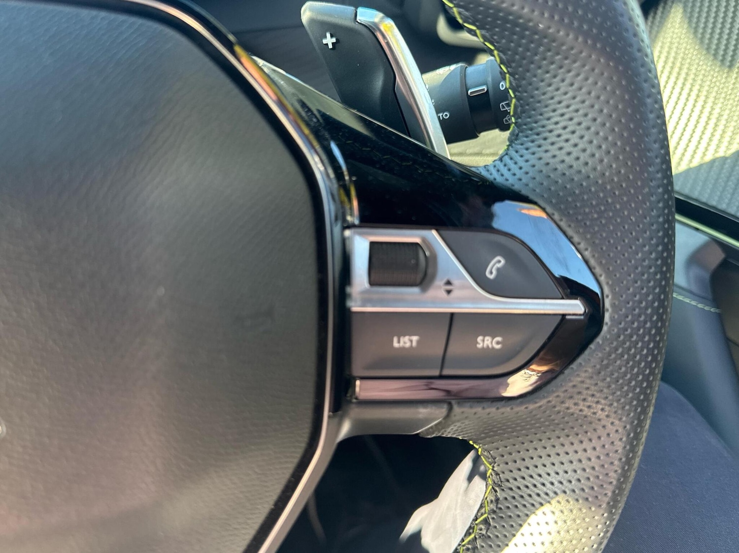 Used Peugeot 2008 2023 for sale - 76675451: Photo 16