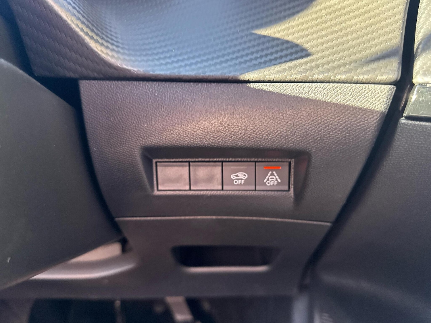 Used Peugeot 2008 2023 for sale - 76675451: Photo 23