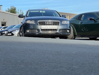 Used Audi A4 2010 for sale - 76412571: Photo