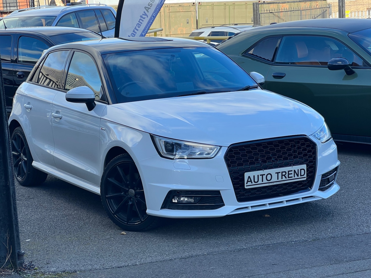 Used Audi A1 2016 for sale - 76366349: Photo 2