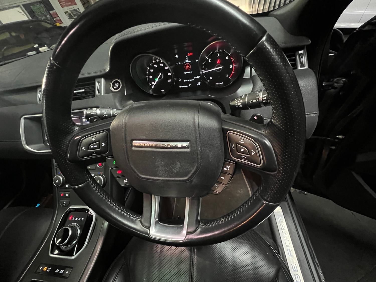 Used Land Rover Range Rover Evoque 2018 for sale - 76961005: Photo 11