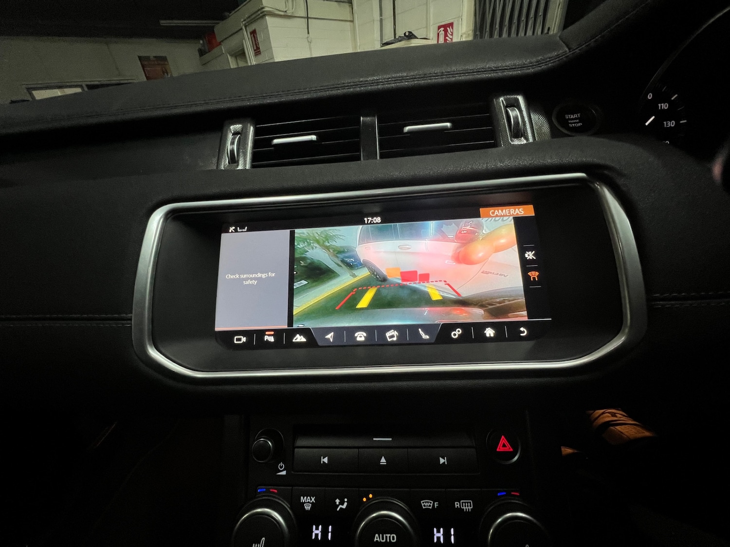 Used Land Rover Range Rover Evoque 2018 for sale - 76961005: Photo 16