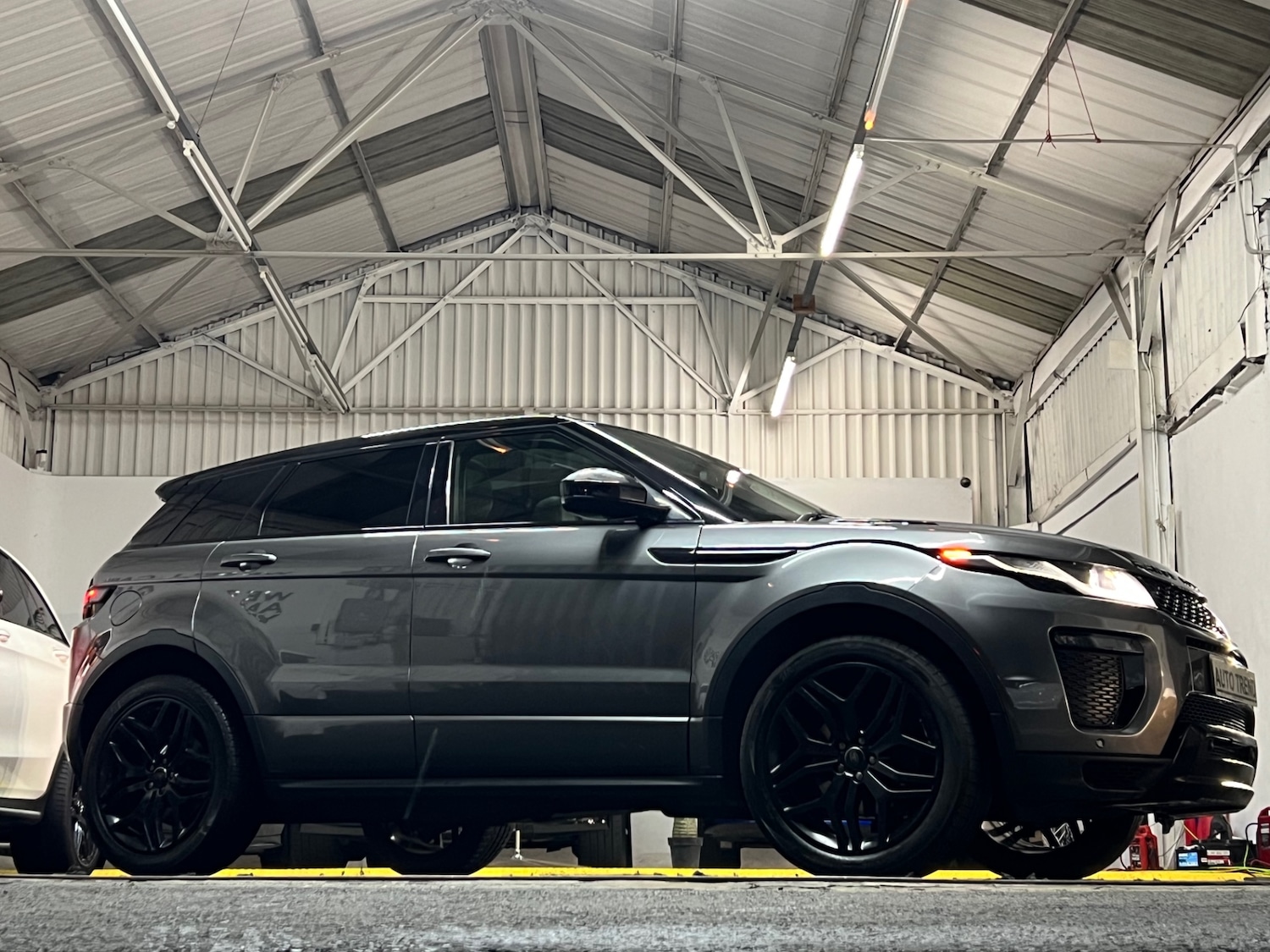 Used Land Rover Range Rover Evoque 2018 for sale - 76961005: Photo 30