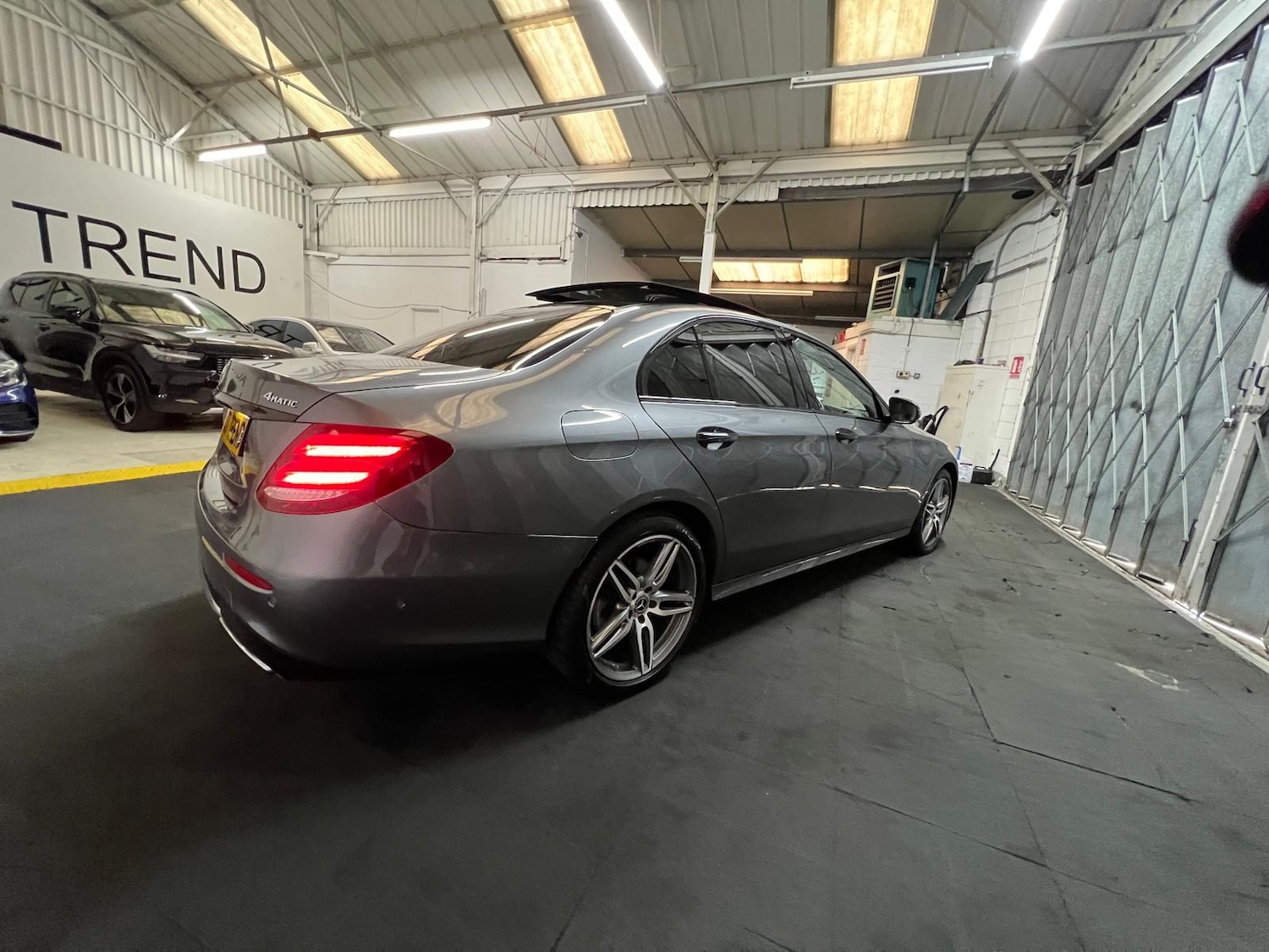 Used Mercedes-Benz E-Class 2018 for sale - 76114152: Photo 24