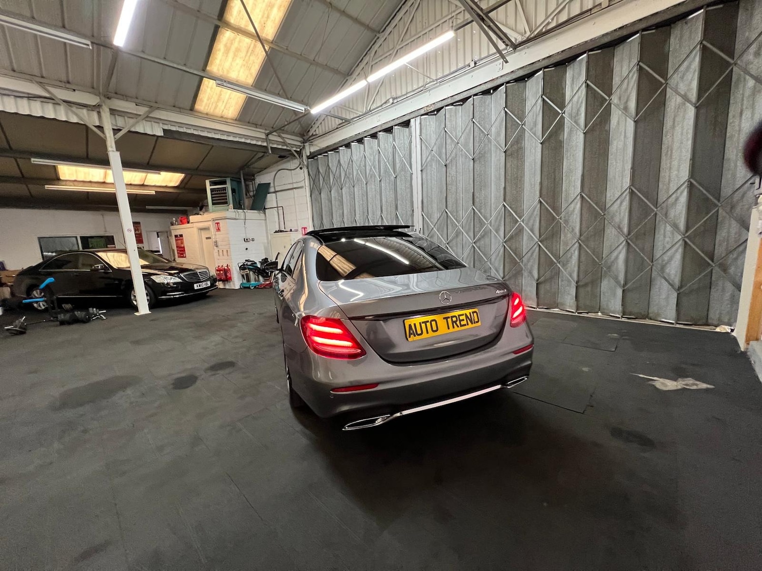 Used Mercedes-Benz E-Class 2018 for sale - 76114152: Photo 26