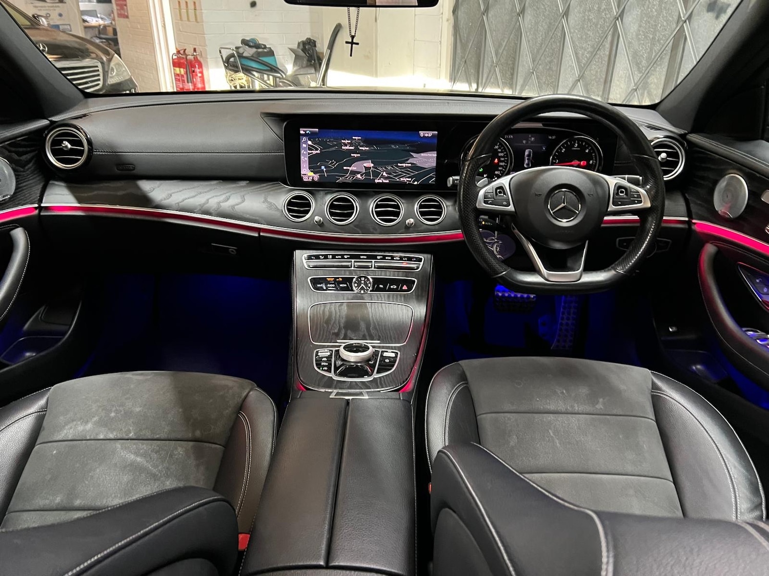 Used Mercedes-Benz E-Class 2018 for sale - 76114152: Photo 30