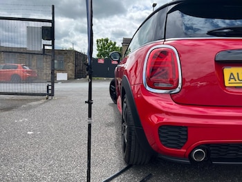 Used MINI Hatch 2018 for sale - 78649992: Photo