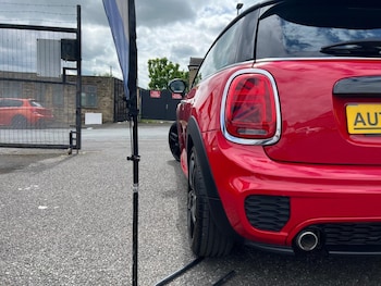 Used MINI Hatch 2018 for sale - 78649992: Photo