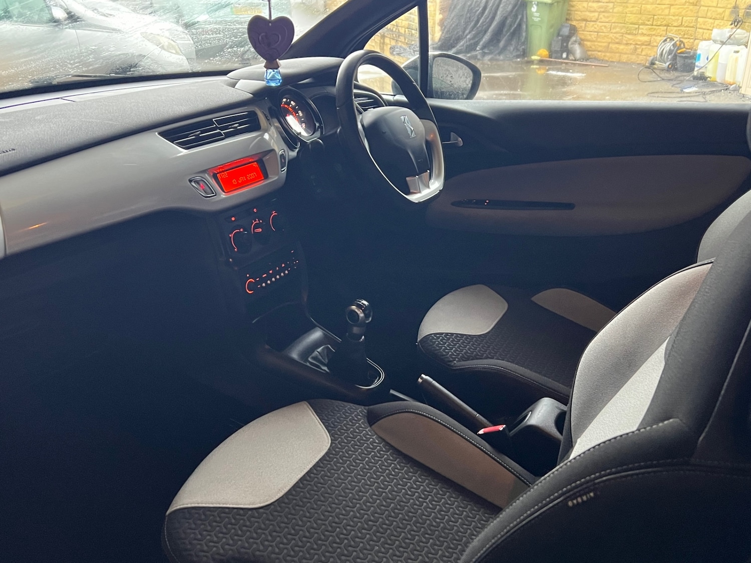 Used DS Automobiles DS 3 2016 for sale - 77378031: Photo 18