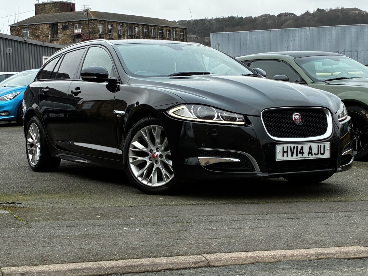Used Jaguar XF 2014 for sale - 77603446: Photo 3