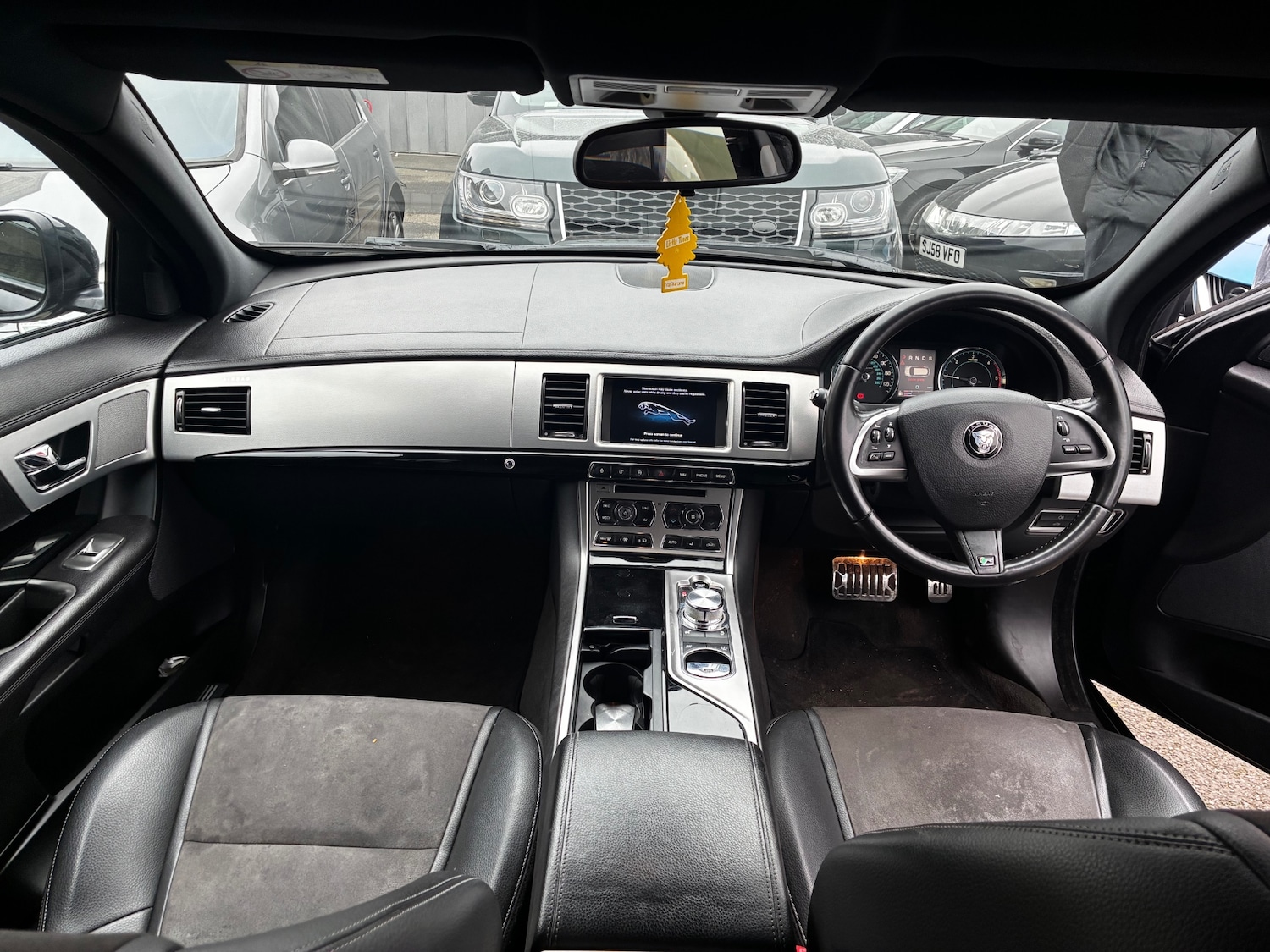 Used Jaguar XF 2014 for sale - 77603446: Photo 6