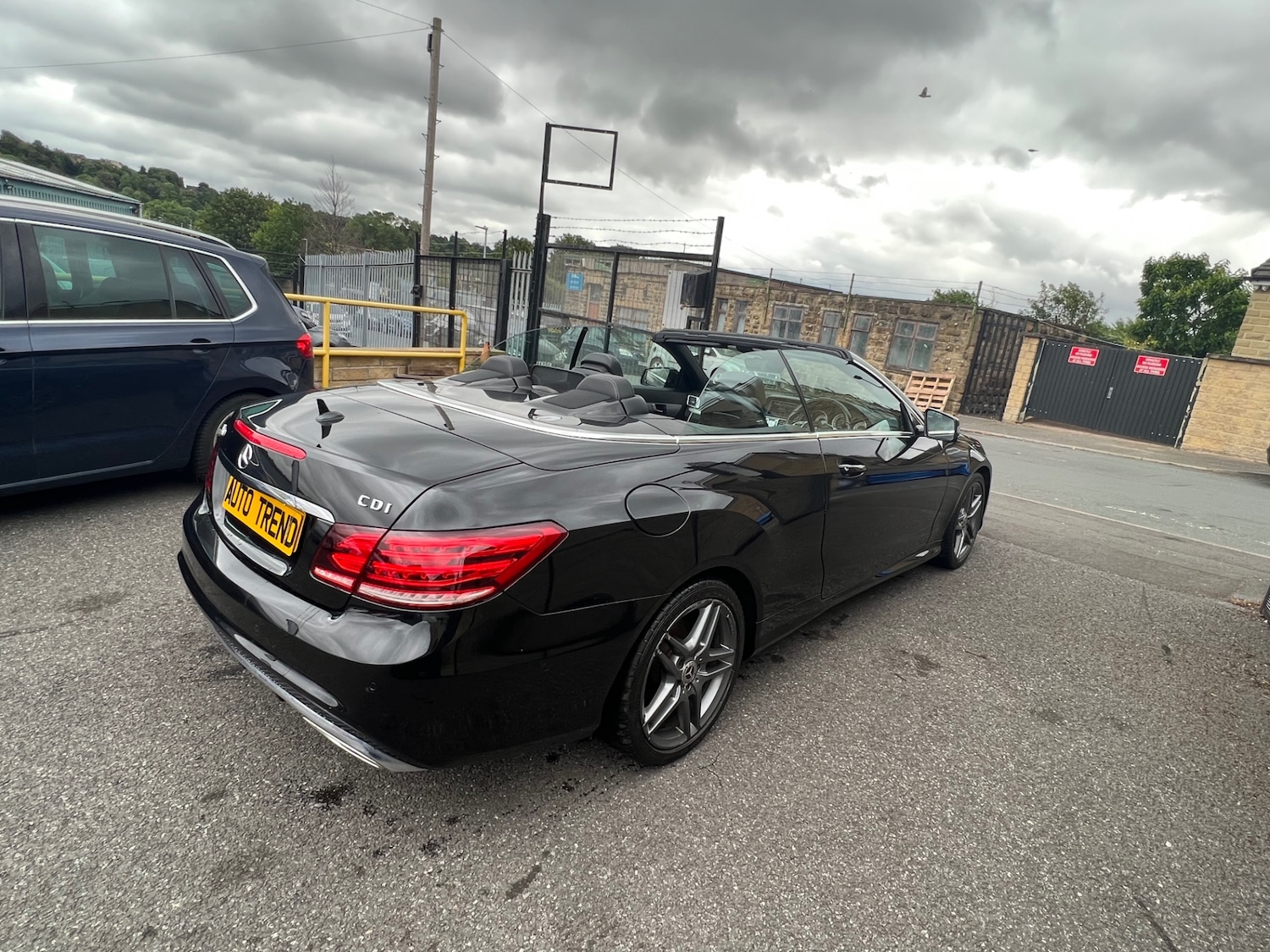 Used Mercedes-Benz E Class 2014 for sale - 76402210: Photo 29