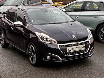 Used Peugeot 208 2018 for sale - 77285965: Photo