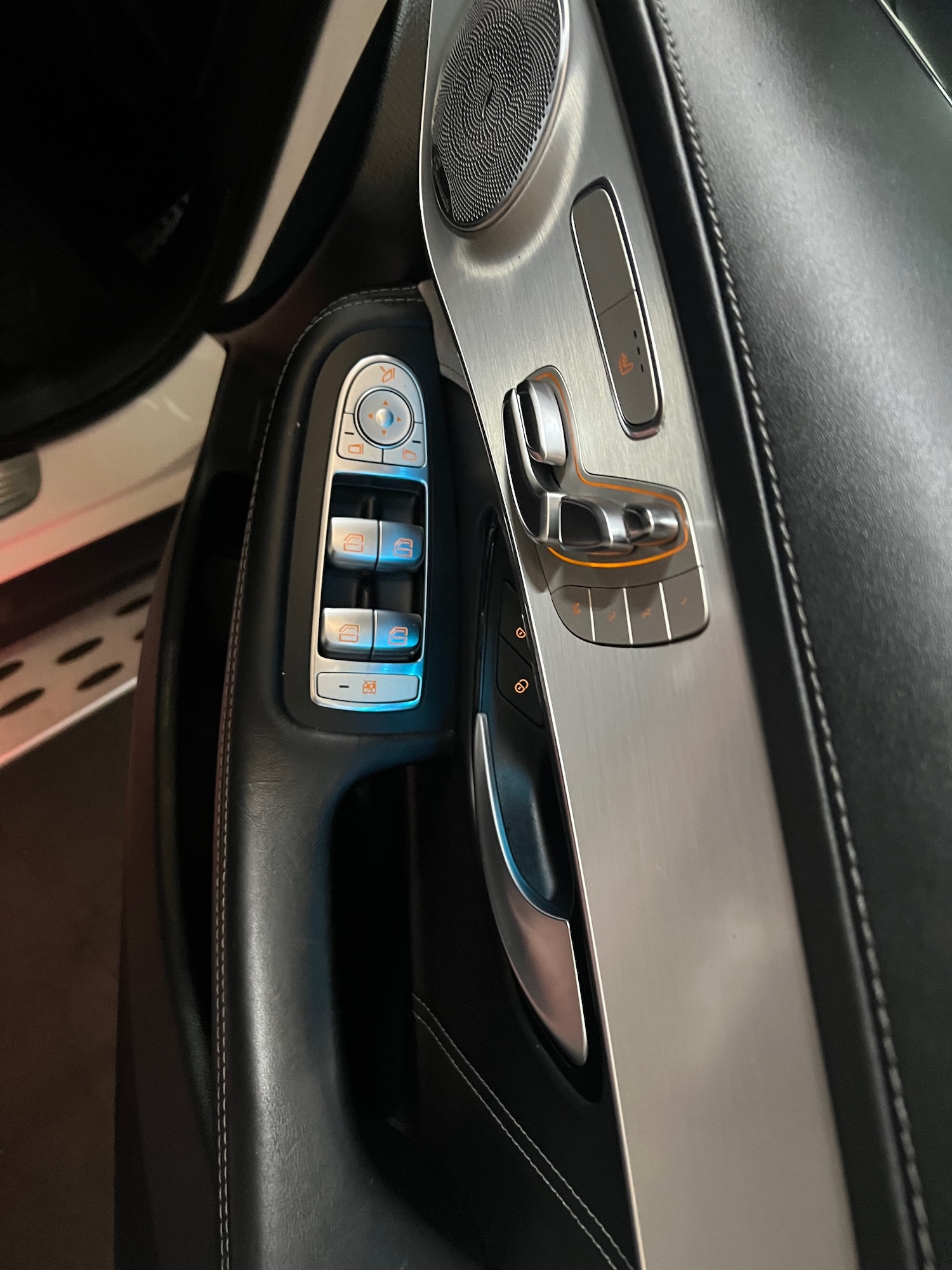 Used Mercedes-Benz GLC 2018 for sale - 77517739: Photo 12