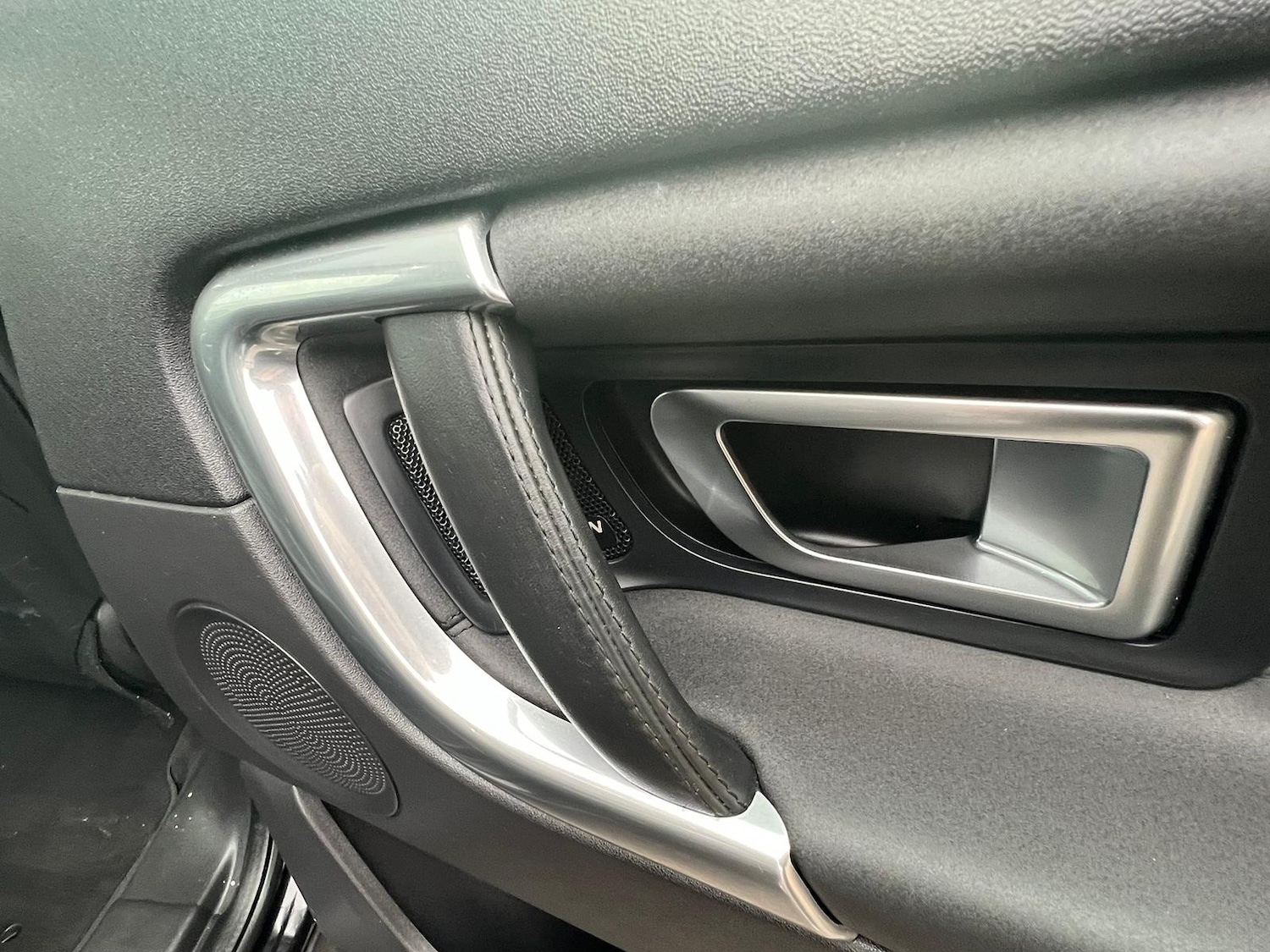 Used Land Rover Discovery Sport 2018 for sale - 76314049: Photo 17