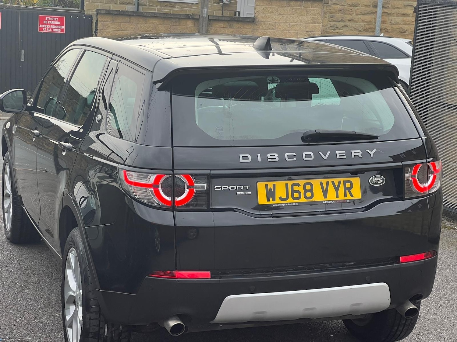 Used Land Rover Discovery Sport 2018 for sale - 76314049: Photo 20