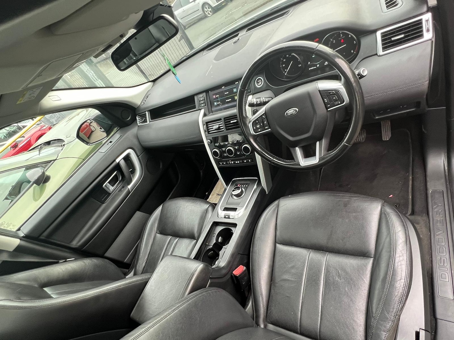 Used Land Rover Discovery Sport 2018 for sale - 76314049: Photo 6