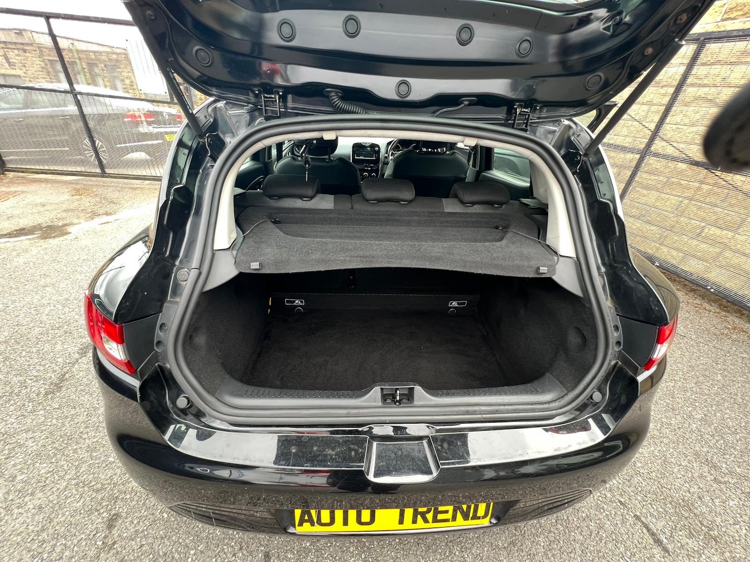 Vehicle 28
