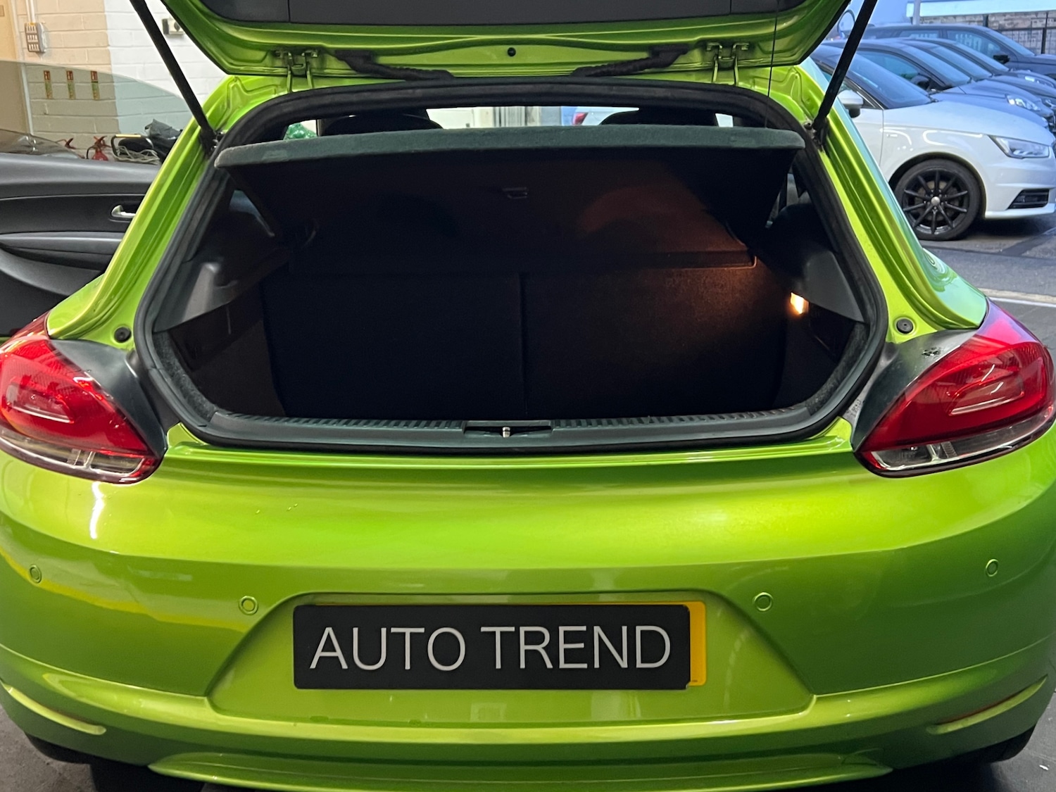 Used Volkswagen Scirocco 2009 for sale - 76861964: Photo 18