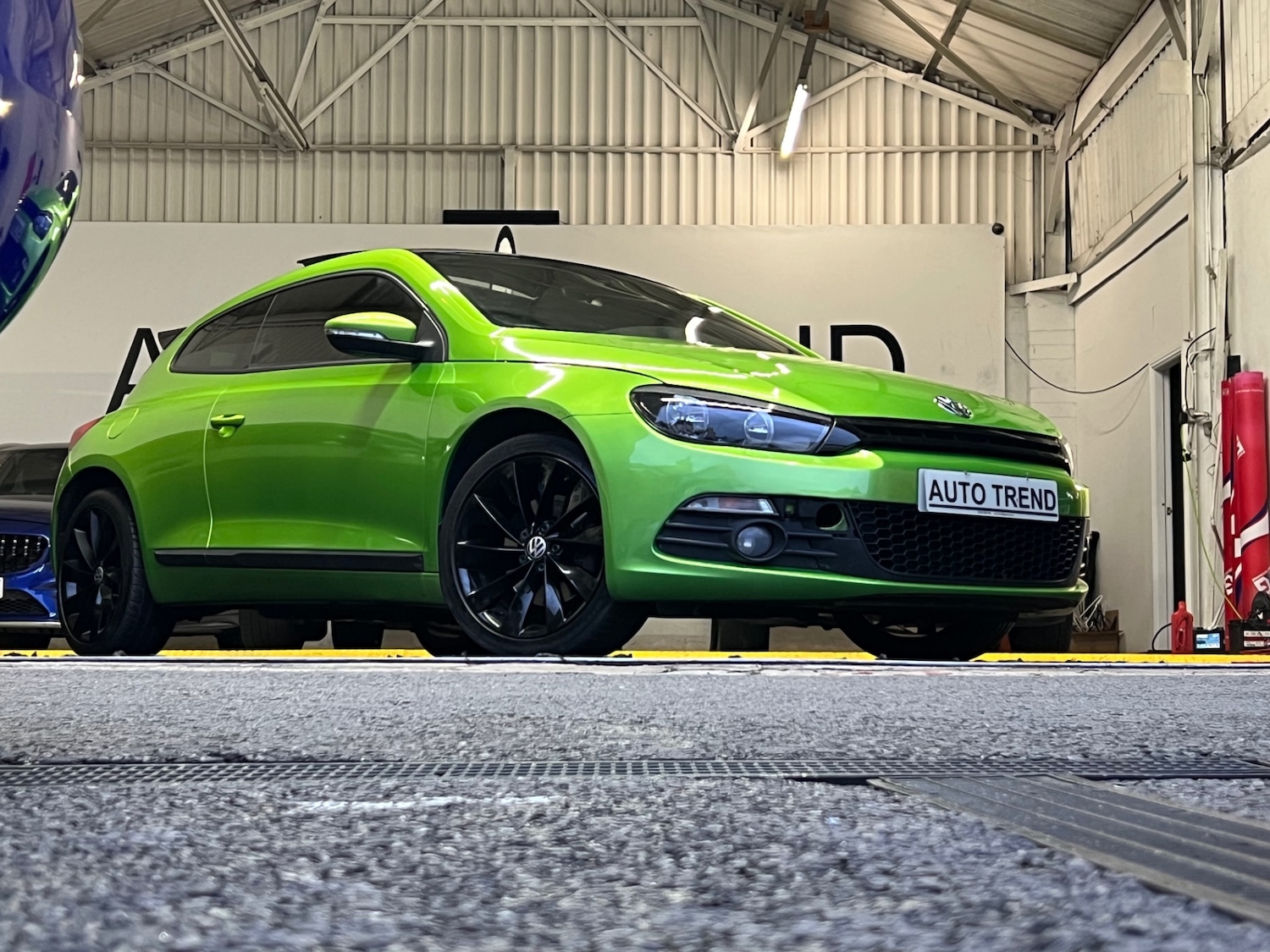 Used Volkswagen Scirocco 2009 for sale - 76861964: Photo 3