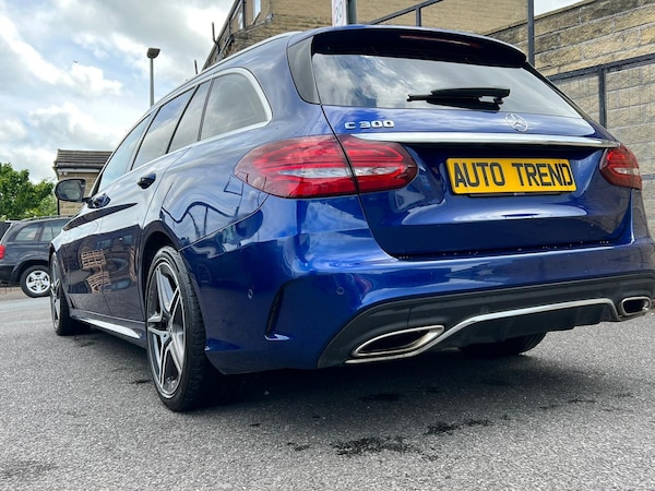 Used Mercedes-Benz C-Class 2019 for sale - 73197091: Photo 17