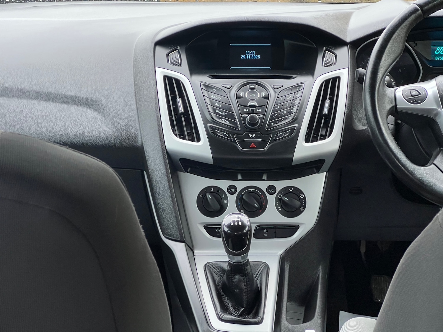 Used Ford Focus 2013 for sale - 76748094: Photo 9