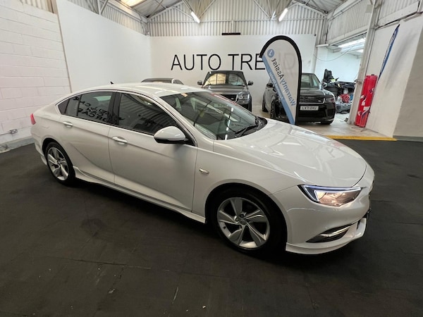 Used Vauxhall Insignia 2019 for sale - 71143086: Photo 2