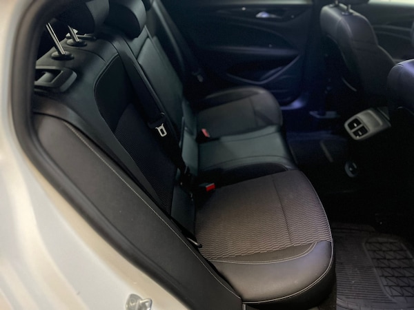 Used Vauxhall Insignia 2019 for sale - 71143086: Photo 6