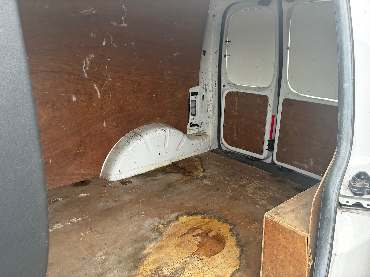 Used Volkswagen Caddy 2011 for sale - 77983393: Photo 5