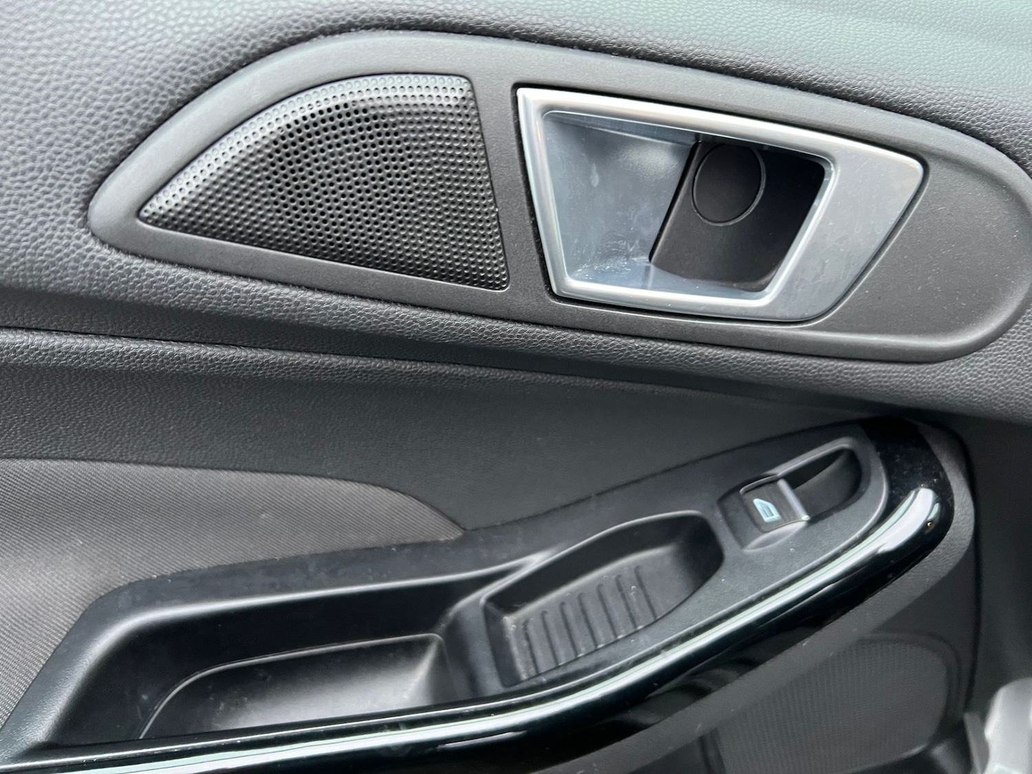 Used Ford Fiesta 2016 for sale - 77318715: Photo 24