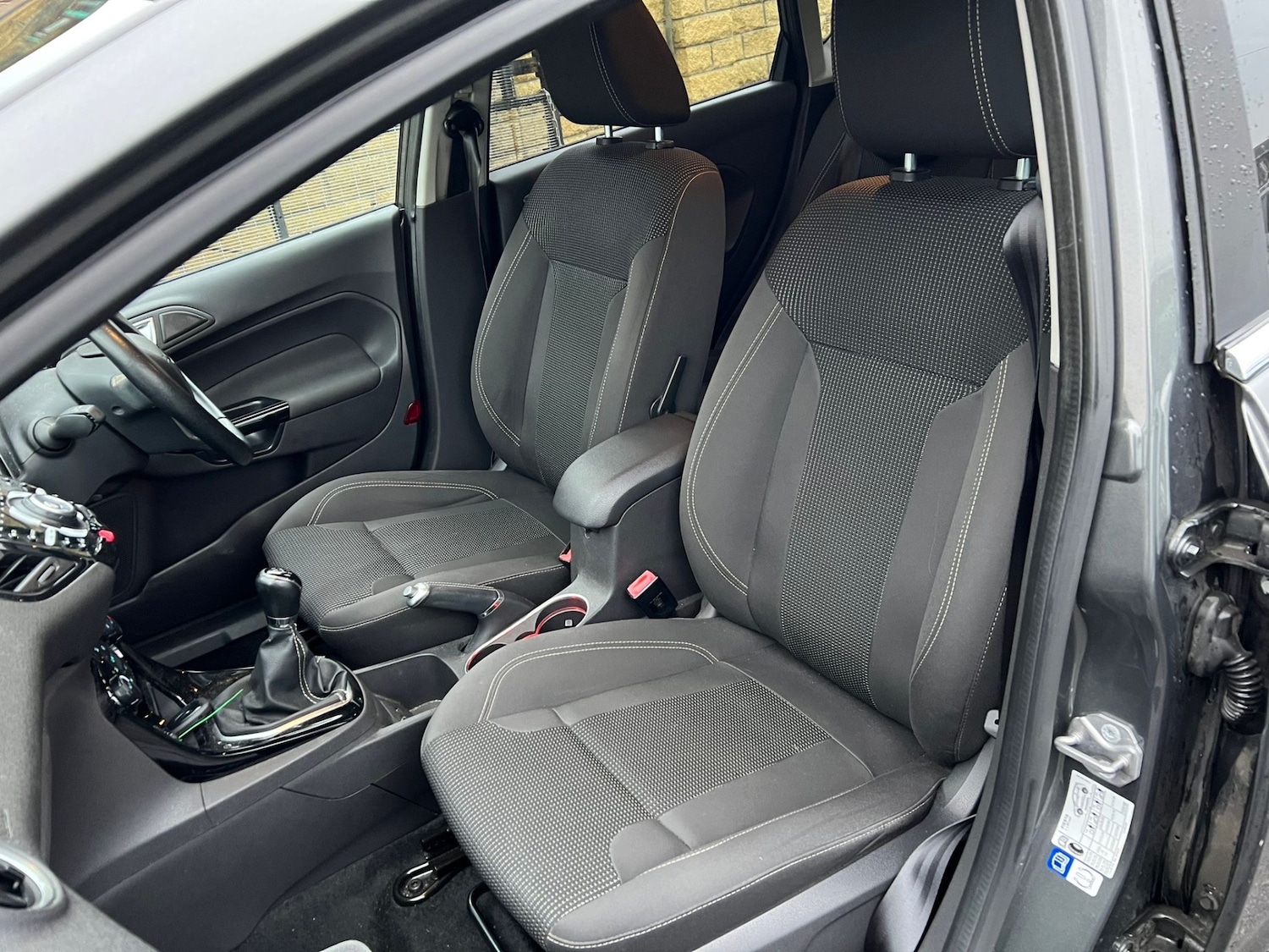 Used Ford Fiesta 2016 for sale - 77318715: Photo 8