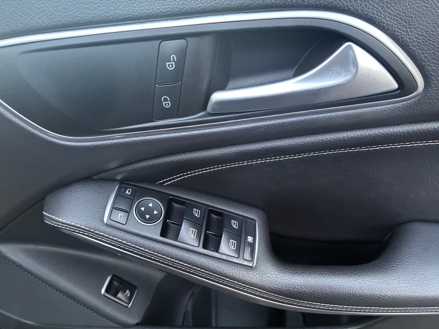 Used Mercedes-Benz CLA 2015 for sale - 77127579: Photo 11