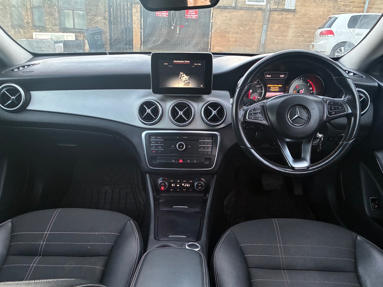 Used Mercedes-Benz CLA 2015 for sale - 77127579: Photo 12