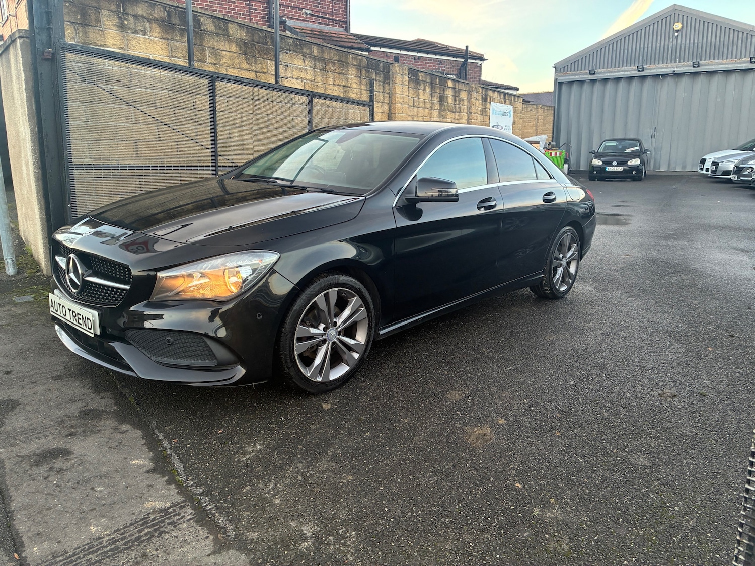 Used Mercedes-Benz CLA 2015 for sale - 77127579: Photo 3