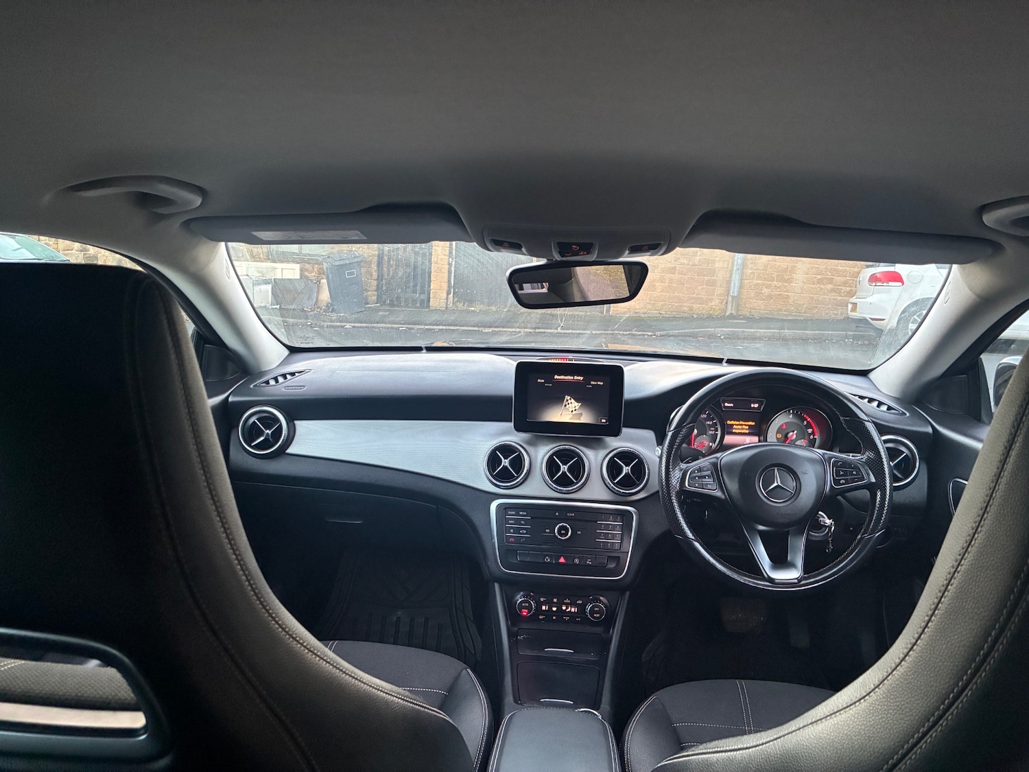 Used Mercedes-Benz CLA 2015 for sale - 77127579: Photo 6