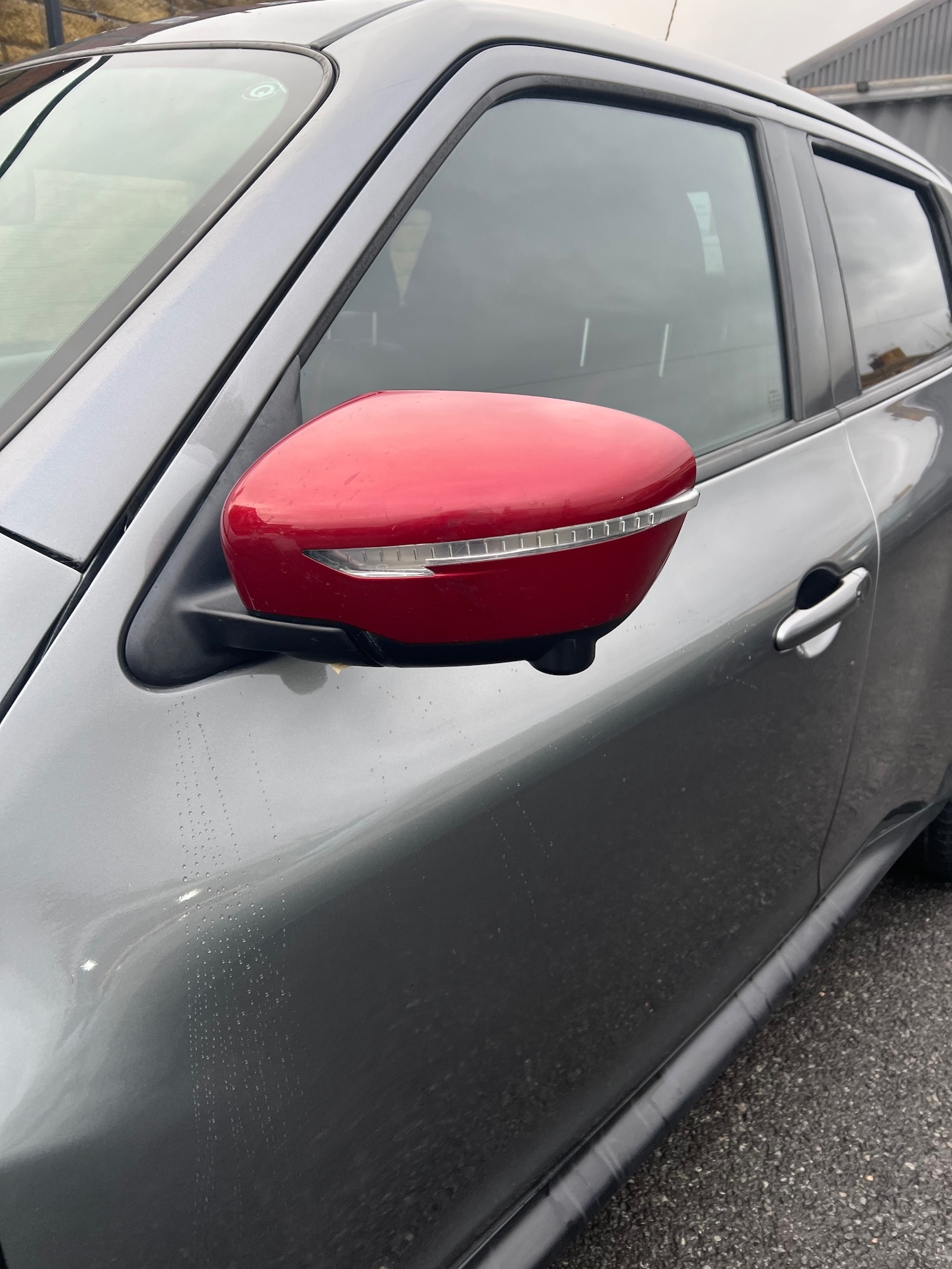 Used Nissan Juke 2015 for sale - 76664305: Photo 28