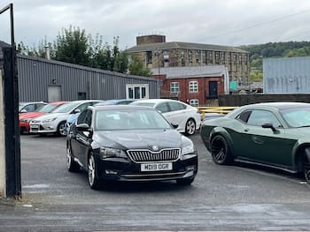 Used Skoda Superb 2019 for sale - 79830506: Photo