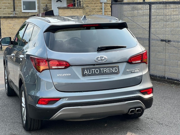 Used Hyundai Santa Fe 2017 for sale - 74822027: Photo 13