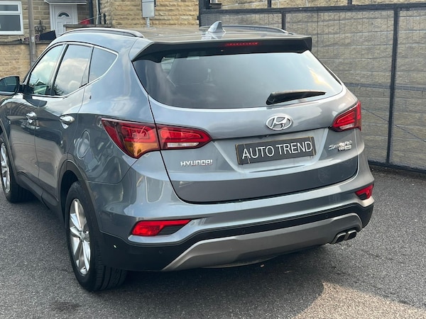 Used Hyundai Santa Fe 2017 for sale - 74822027: Photo 20