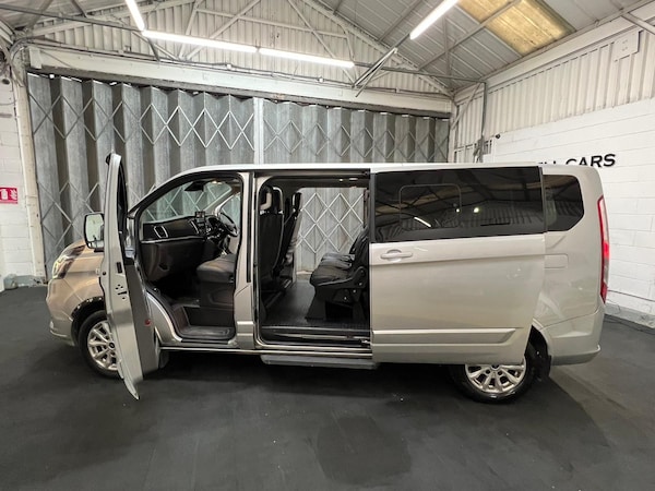 Used Ford Tourneo Custom 2018 for sale - 73010179: Photo 13