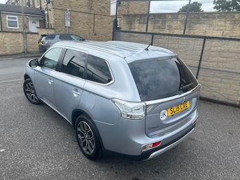 Used Mitsubishi Outlander 2015 for sale - 78775865: Photo
