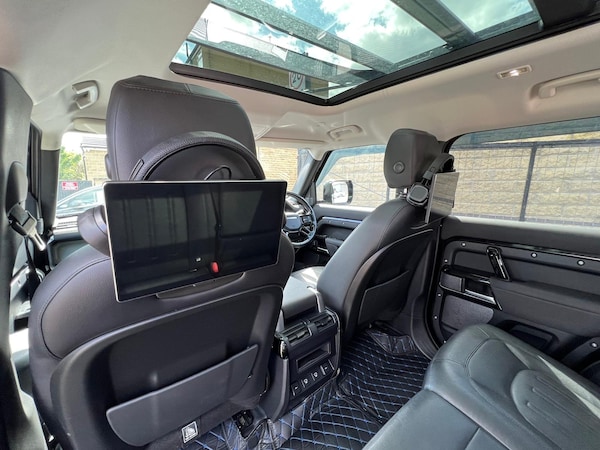 Used Land Rover Defender 2022 for sale - 75542259: Photo 19