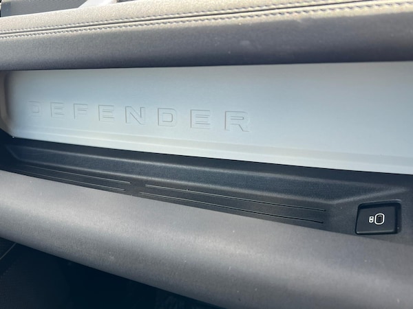 Used Land Rover Defender 2022 for sale - 75542259: Photo 48