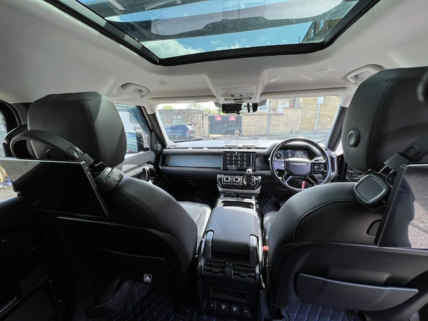 Used Land Rover Defender 2022 for sale - 75542259: Photo 7