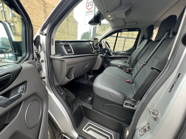 Used Ford Tourneo Custom 2018 for sale - 76288375: Photo 14
