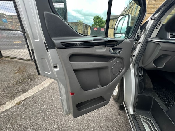 Used Ford Tourneo Custom 2018 for sale - 76288375: Photo 15