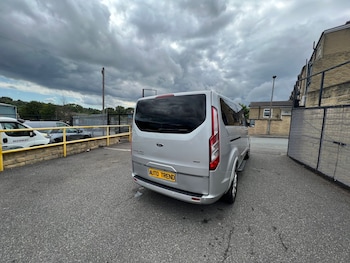 Used Ford Tourneo Custom 2018 for sale - 76288375: Photo 4