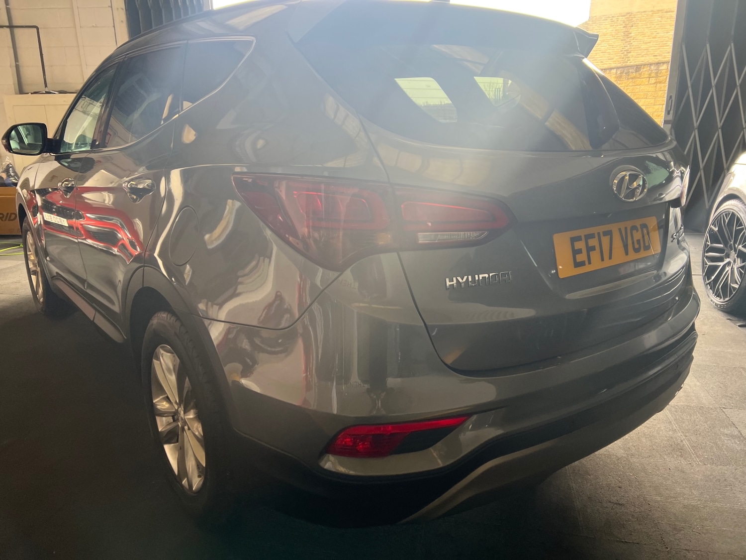 Used Hyundai Santa Fe 2017 for sale - 77675754: Photo 19